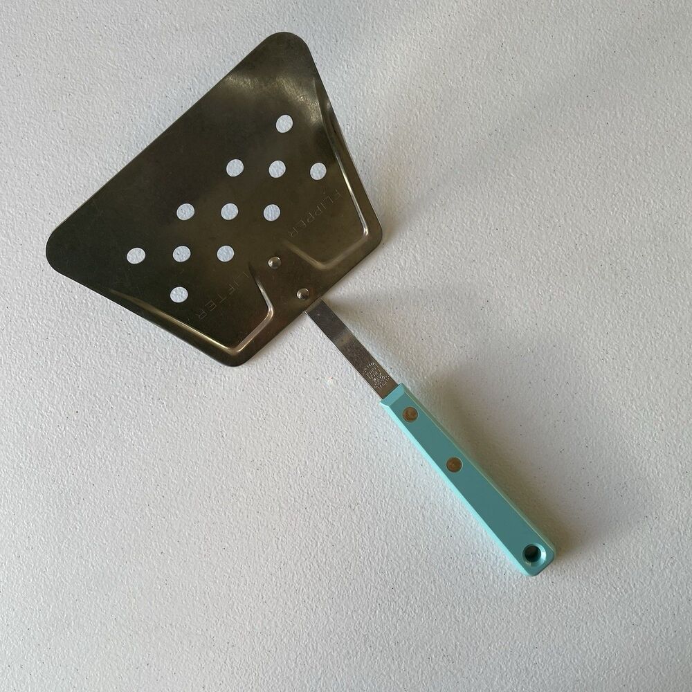 Ekco Forge Stainless Steel Vtg. Wide Slotted Curved Turner Flipper Utensil 15"